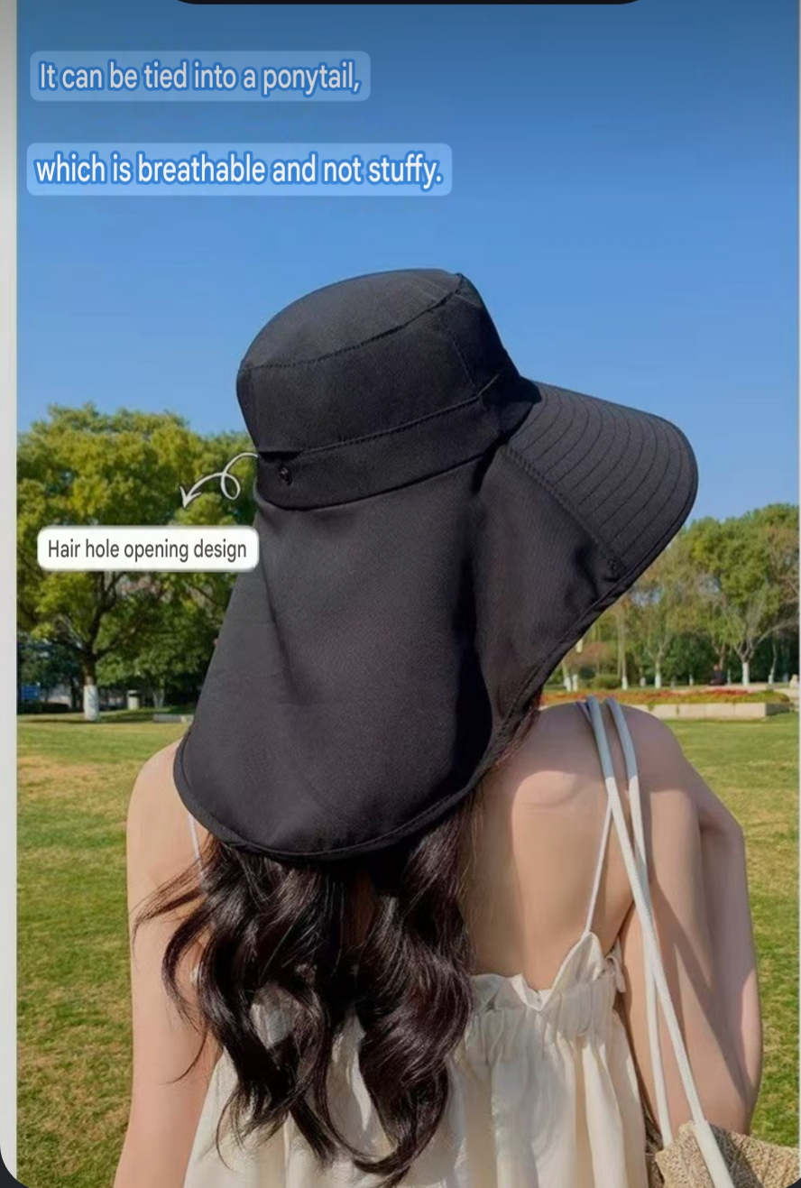 Extended sun hat flap covering the back of the neck